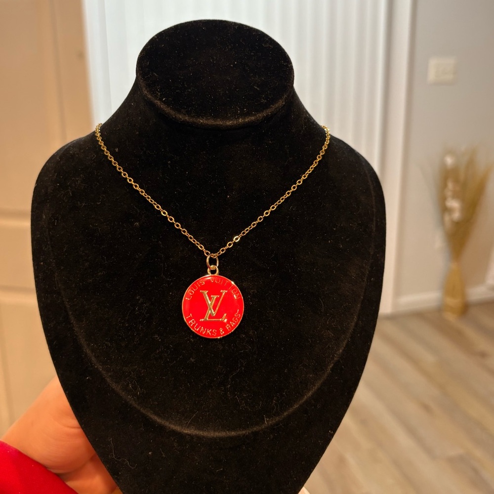 Gold and hot pink peachy Necklace
